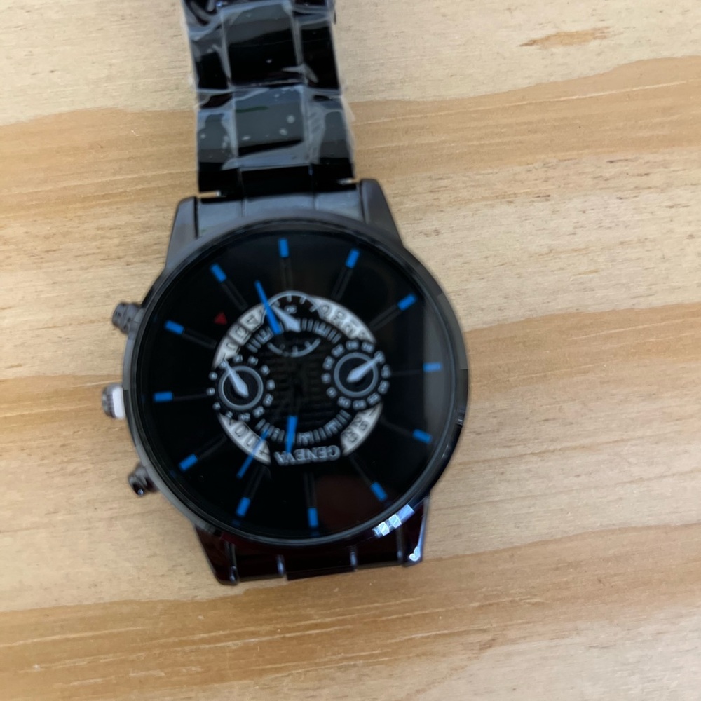 GENEVA Watch for Men's Business and Casual Style Quartz One Size - Picture 2 of 8